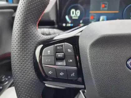 Photo 17 Ford Puma 1.0 EcoBoost Hybrid 125ch ST-Line S&S Powershift