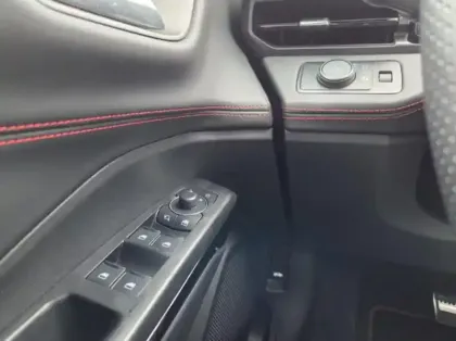 Photo 21 Ford Puma 1.0 EcoBoost Hybrid 125ch ST-Line S&S Powershift