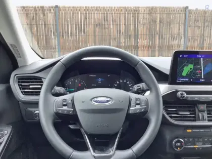 Photo 6 Ford Kuga 1.5 EcoBlue 120ch Titanium