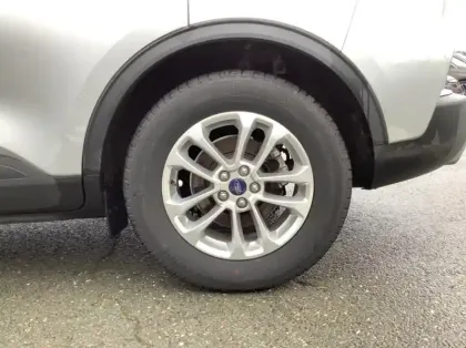 Photo 13 Ford Kuga 1.5 EcoBlue 120ch Titanium