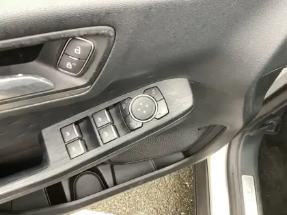 Photo 5 Ford Kuga 1.5 EcoBlue 120ch Titanium