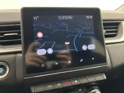 Photo 19 Renault Captur E-Tech Plug-in 160 21 Intens 5p