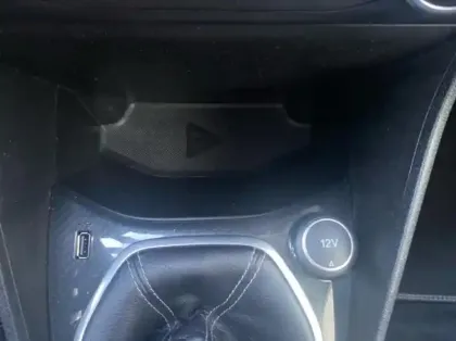 Photo 9 Ford Fiesta 1.0 EcoBoost 100ch Stop&Start ST-Line 5p Euro6.2