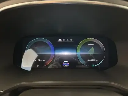 Photo 16 Renault Captur E-Tech full hybrid 145 Techno fast track 5p