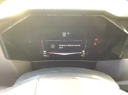 Photo 13 DS DS 4 BlueHDi 130 EAT8 Etoile - Cuir Nappa