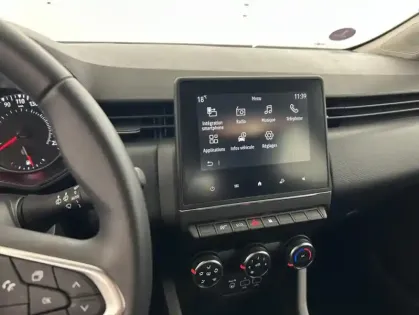 Photo 17 Renault Clio TCe 90 Equilibre 5p