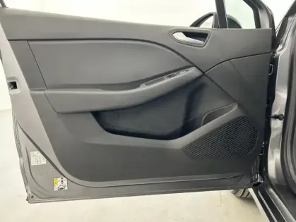 Photo 11 Renault Clio TCe 90 Equilibre 5p