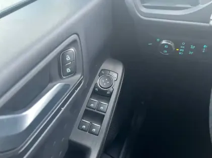 Photo 5 Ford Kuga 2.5 Duratec 190ch FHEV ST-Line X BVA