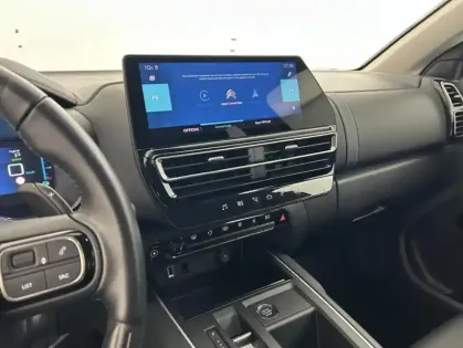 Photo 16 Citroën C5 aircross Hybrid 225ch Feel e-EAT8 + Attelage