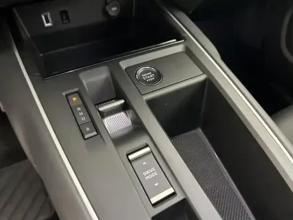 Photo 19 Citroën C5 aircross Hybrid 225ch Feel e-EAT8 + Attelage