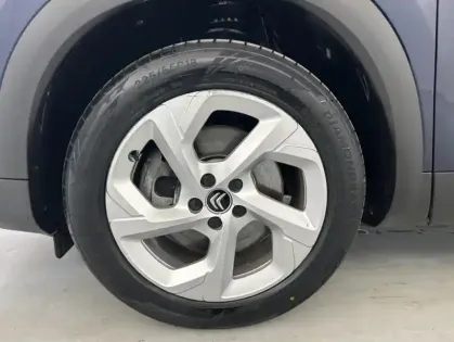 Photo 20 Citroën C5 aircross Hybrid 225ch Feel e-EAT8 + Attelage