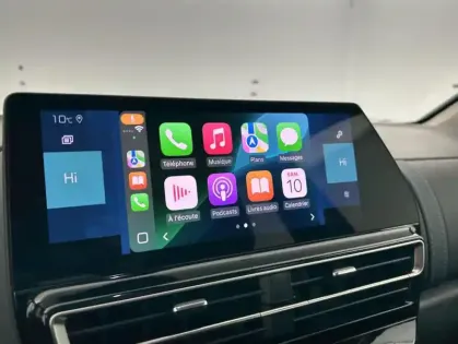 Photo 14 Citroën C5 aircross Hybrid 225ch Feel e-EAT8 + Attelage