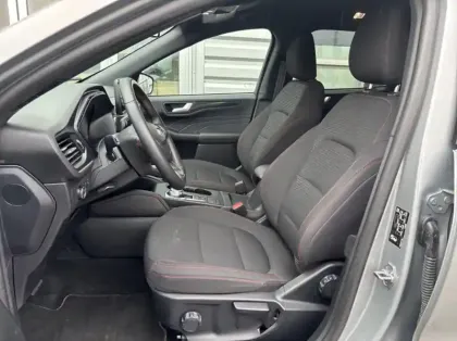 Photo 9 Ford Kuga 2.5 Duratec 190ch FHEV E85 ST-Line BVA