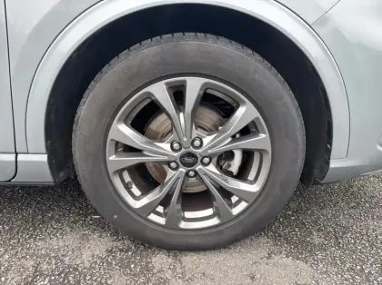 Photo 13 Ford Kuga 2.5 Duratec 190ch FHEV E85 ST-Line BVA