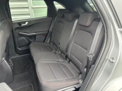 Photo 8 Ford Kuga 2.5 Duratec 190ch FHEV E85 ST-Line BVA