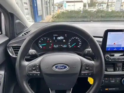 Photo 6 Ford Puma 1.0 Flexifuel 125ch S&S mHEV Titanium