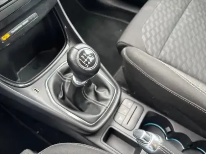 Photo 7 Ford Puma 1.0 Flexifuel 125ch S&S mHEV Titanium