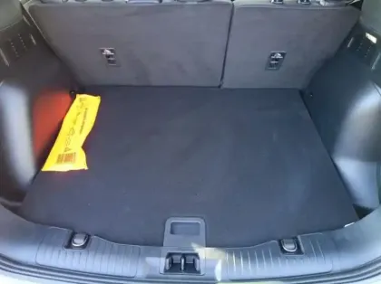 Photo 14 Ford Kuga 2.5 Duratec 180ch Hybrid FlexiFuel Titanium Business Powershift