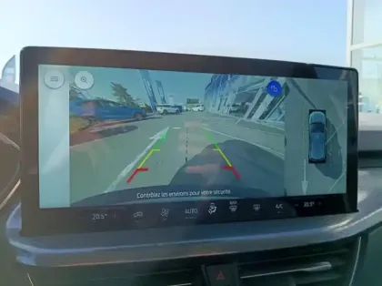 Photo 5 Ford Kuga 2.5 Duratec 180ch Hybrid FlexiFuel Titanium Business Powershift