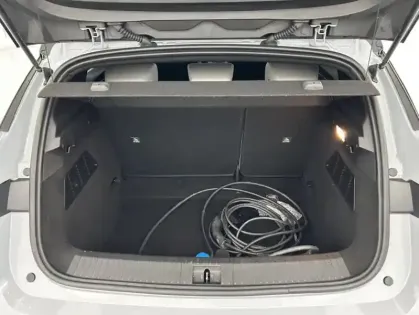 Photo 8 Renault Megane EV60 220 ch super charge Iconic Electrique 5p