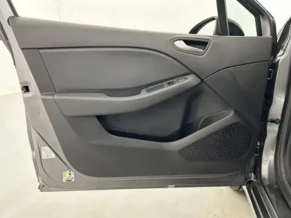 Photo 11 Renault Clio TCe 90 Equilibre 5p