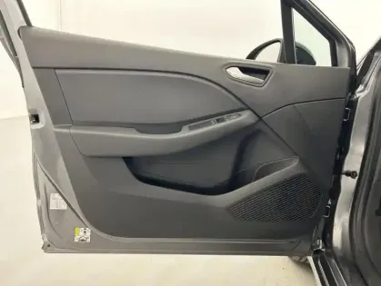 Photo 11 Renault Clio TCe 90 Equilibre 5p