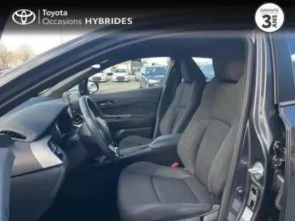 Photo 10 Toyota C-HR  122h Dynamic 2WD E-CVT MC19