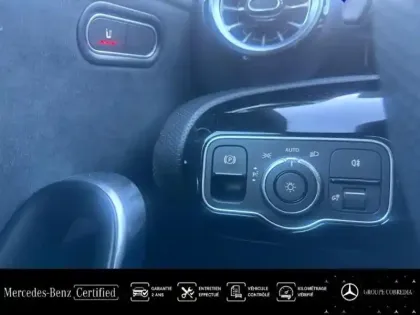 Photo 9 Mercedes Classe A  200 163ch AMG Line 7G-DCT