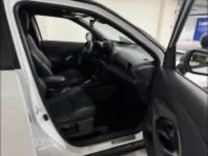 Photo 6 Toyota Yaris  Cross 130h GR Sport MY26