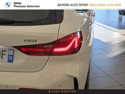 Photo 6 BMW Serie 1 Gén. III (F40) Ph1 M Sport 5