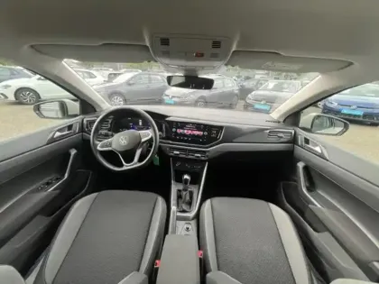 Photo 8 Volkswagen Polo  1.0 TSI 95ch VW Edition DSG7