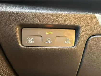 Photo 12 Skoda Superb  1.5 TSI 204ch PHEV Laurin & Klement DSG6