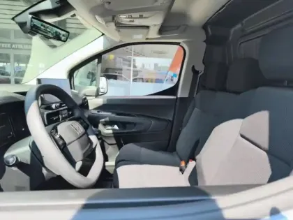 Photo 7 Fiat Doblo Gén. III Ph2 Pack Premium Connect 4