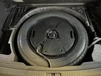 Photo 14 Volkswagen Tiguan  2.0 TDI 200ch R-Line Exclusive 4Motion DSG7