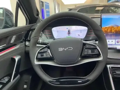 Photo 13 BYD Tang  517ch - 108,8 kWh Flagship