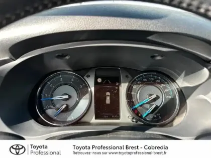 Photo 13 Toyota Hilux  2.8 D-4D 204ch X-Tra Cabine Invincible 4WD MY25