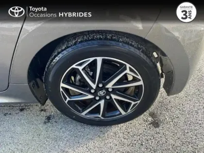 Photo 10 Toyota Yaris  116h Design 5p MY22