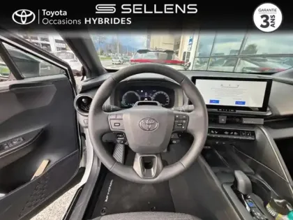 Photo 8 Toyota C-HR  2.0 Hybride Rechargeable 225ch Graphic MY26
