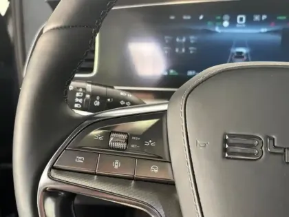 Photo 13 BYD Sealion 7  530ch - 91,3 kWh Excellence AWD