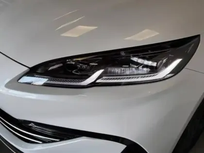 Photo 6 BYD Seal  6 Touring 1.5 DM-i 212ch Comfort