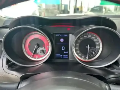 Photo 10 Suzuki Swift  1.4 Boosterjet Hybrid 129ch Sport