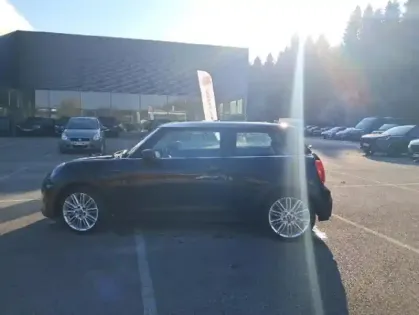 Photo 8 Mini Mini  Cooper 136ch  Edition Camden BVA7