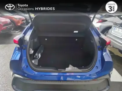 Photo 9 Toyota C-HR  2.0 Hybride Rechargeable 225ch Graphic MY26