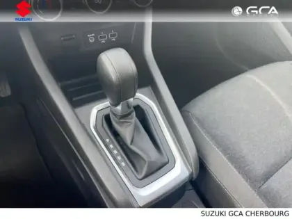 Photo 8 Renault Clio  1.6 E-Tech hybride 145ch Equilibre