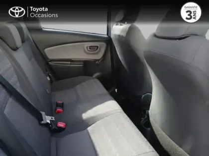 Photo 6 Toyota Yaris  100 VVT-i Dynamic CVT 5p