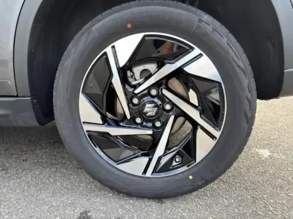 Photo 12 Suzuki Vitara  1.4 Boosterjet Hybrid 110ch Style MY25