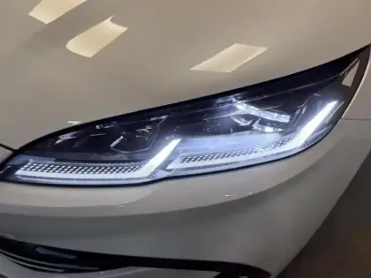 Photo 13 BYD Seal  6 1.5 DM-i 212ch Comfort