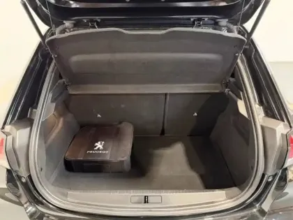Photo 10 Peugeot 208  e- 136 Style / Carplay / SOH 86% / LOA