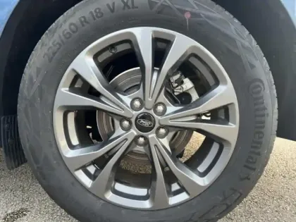 Photo 8 Ford Kuga  2.5 Duratec 190ch FHEV E85 ST-Line X BVA