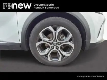 Photo 6 Renault Captur  1.6 E-Tech hybride 145ch Techno Fast Track